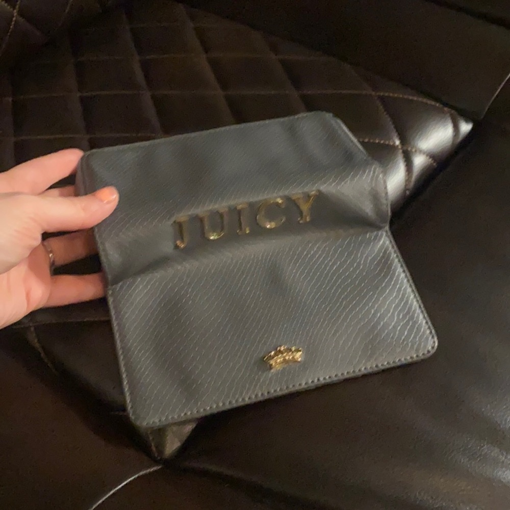 Juicy couture wallet